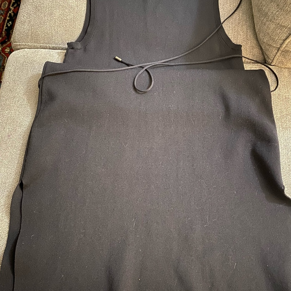 Dress - Picture 3 of 4